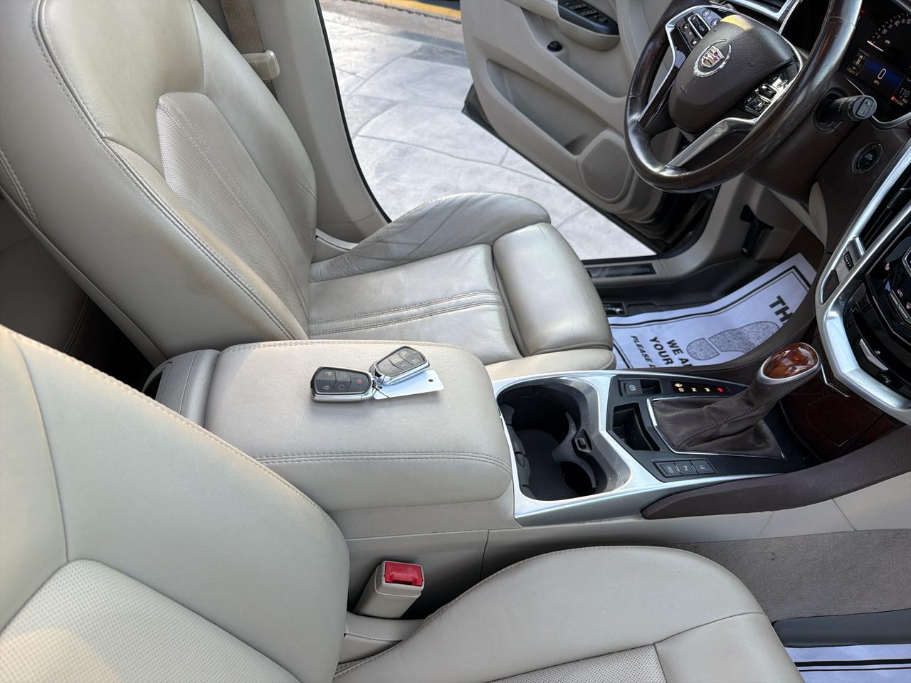 Cadillac SRX Luxury Collection FWD 2016