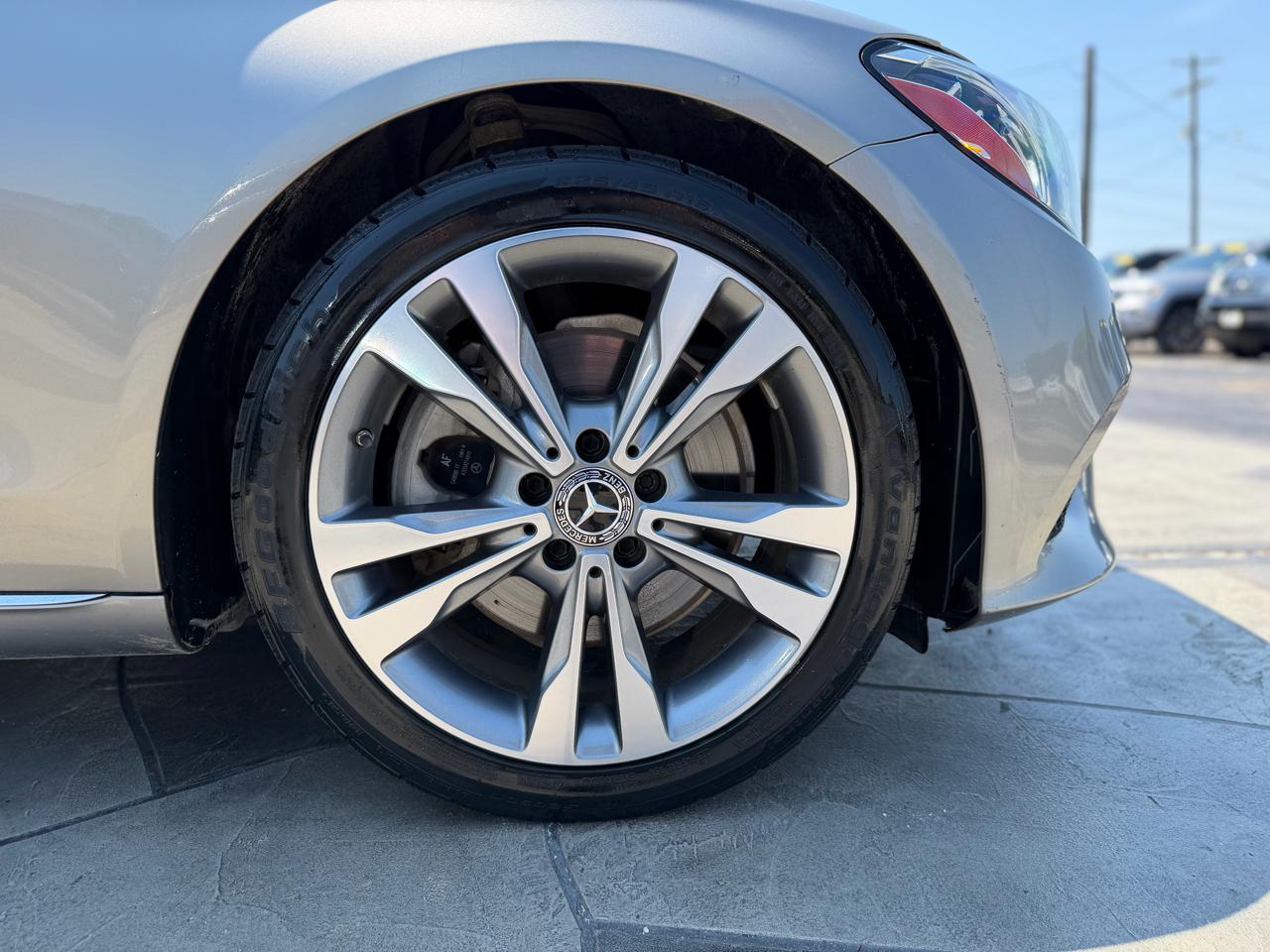 Mercedes-Benz C-Class C300 Sedan 2019