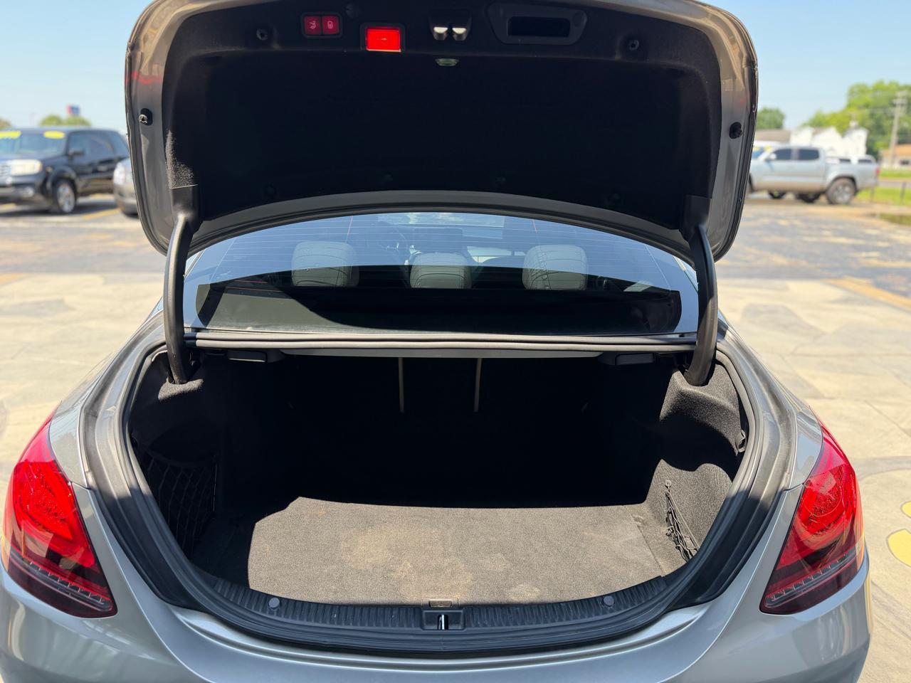 Mercedes-Benz C-Class C300 Sedan 2019