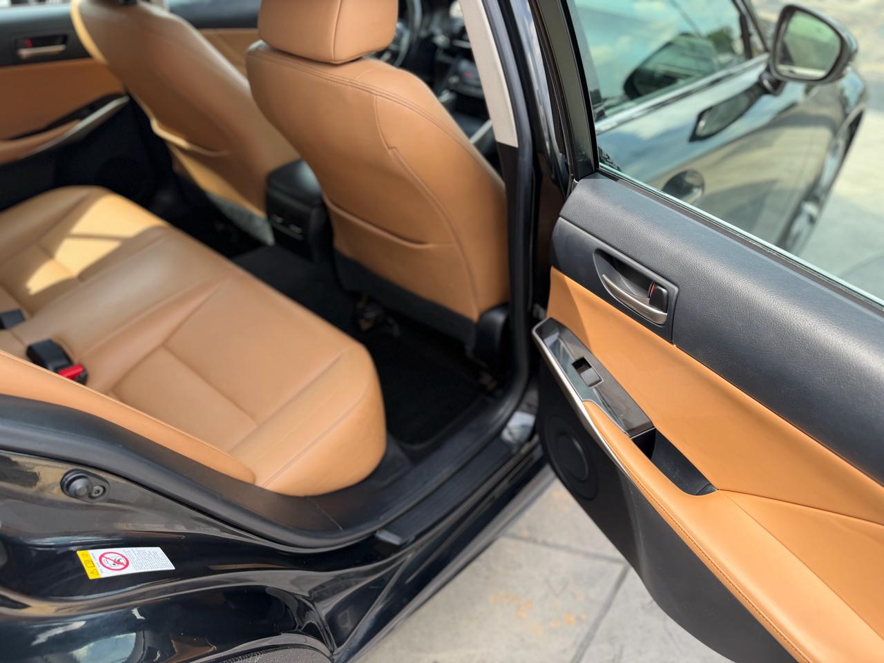 Lexus IS 200t 2017