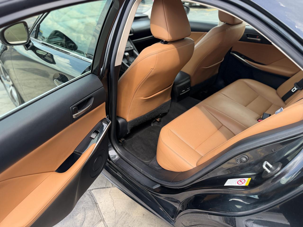 Lexus IS 200t 2017