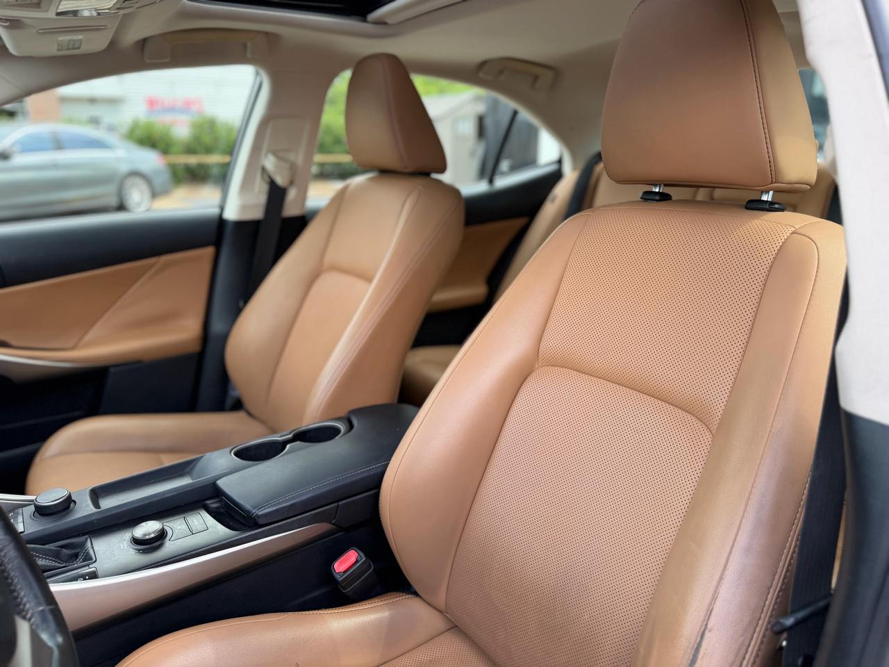 Lexus IS 200t 2017