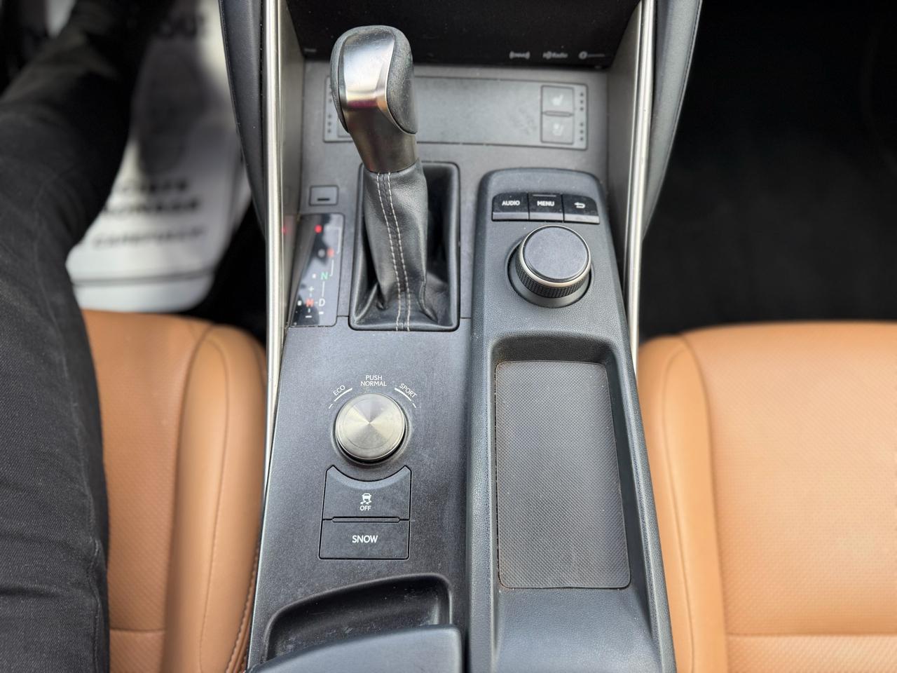Lexus IS 200t 2017