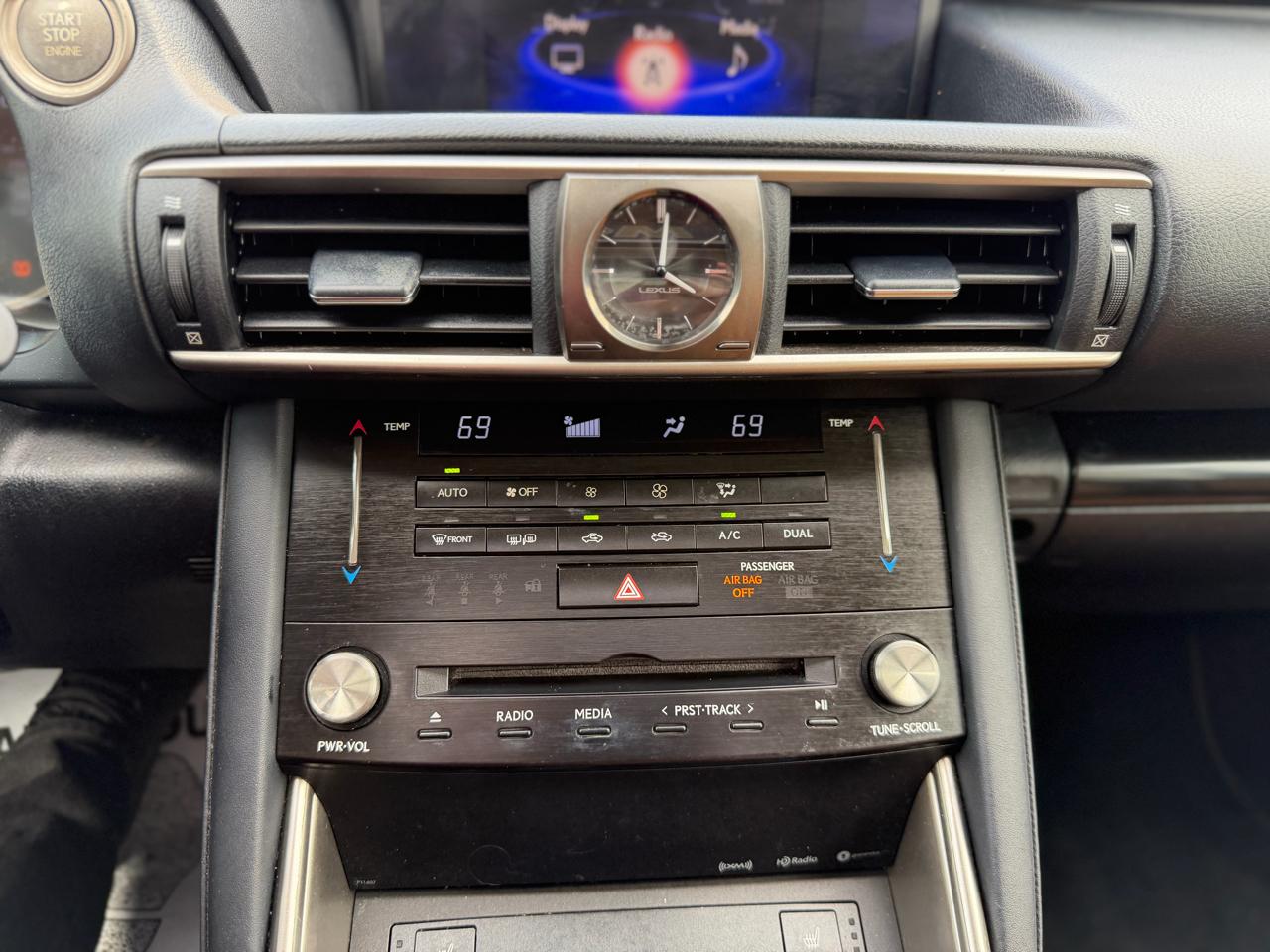 Lexus IS 200t 2017