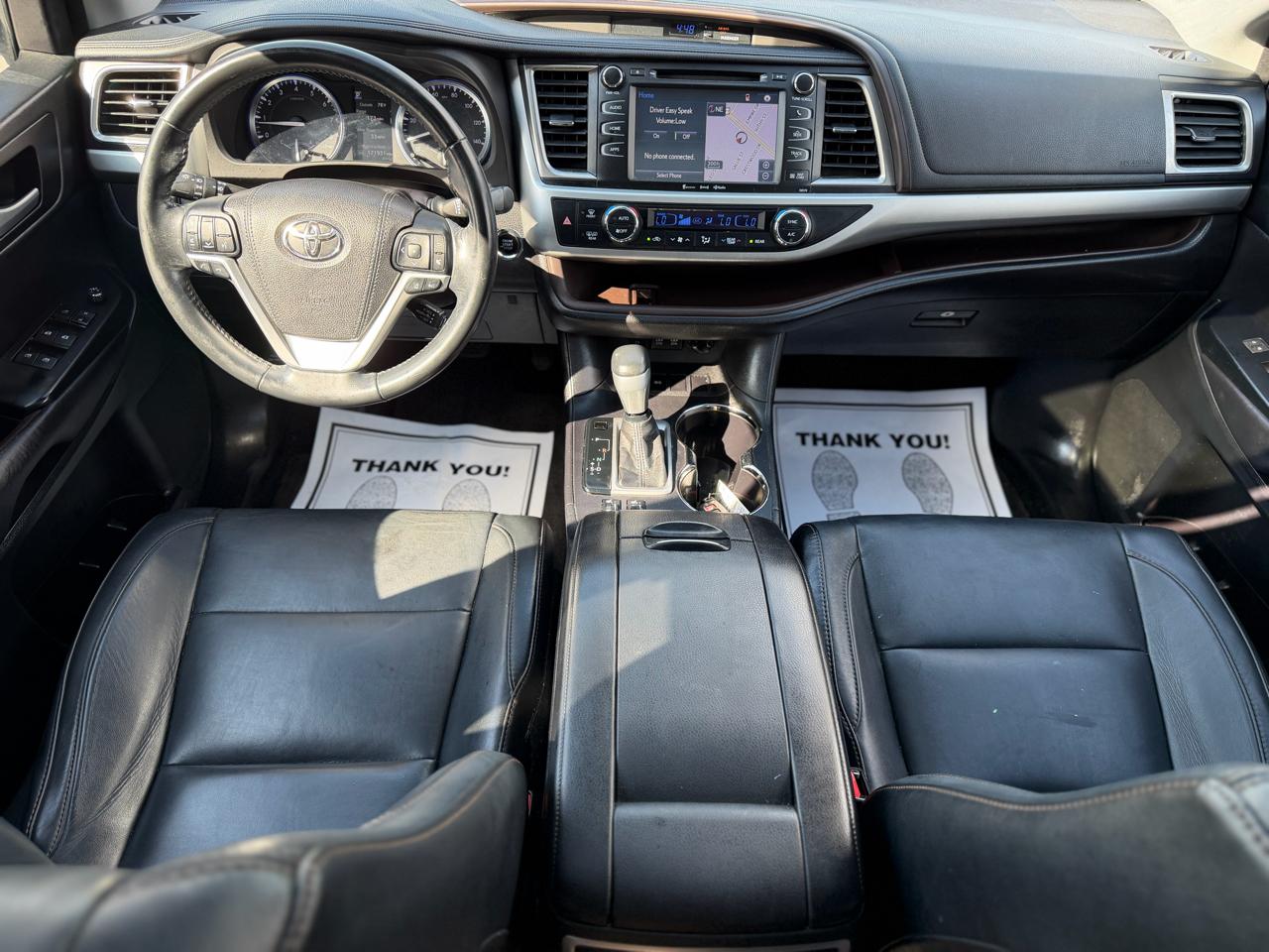 Toyota Highlander XLE 4D SUV FWD 2017