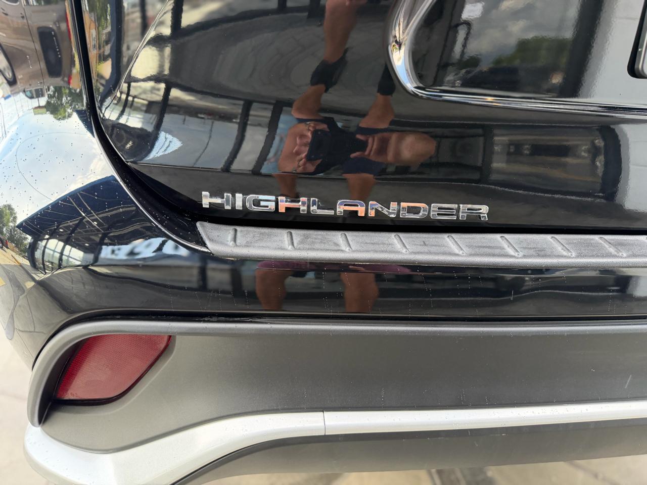 Toyota Highlander XSE 4D SUV FWD 2023