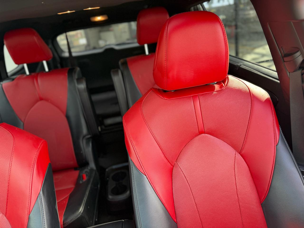 Toyota Highlander XSE 4D SUV FWD 2023