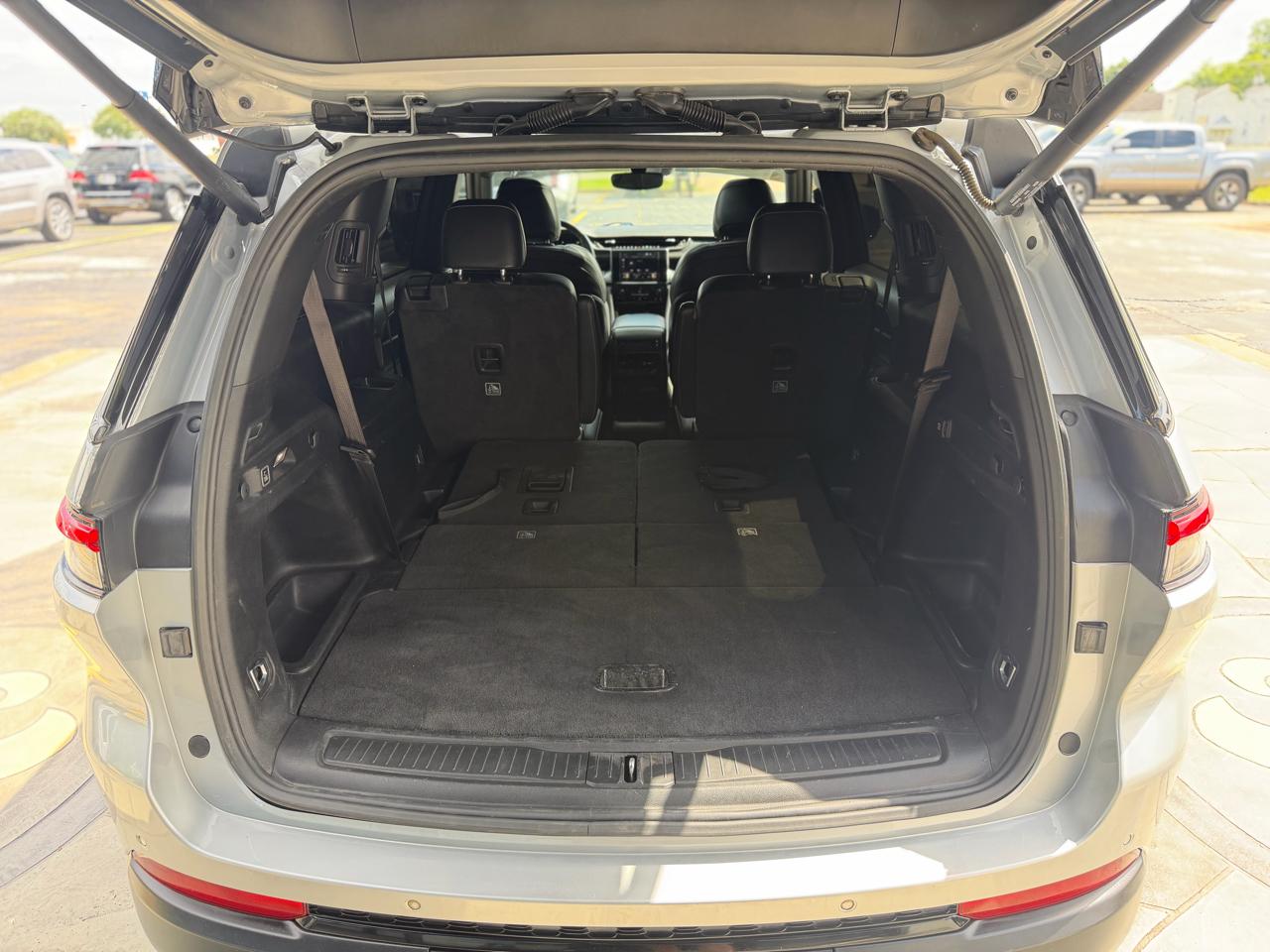 Jeep Grand Cherokee L Altitude 4x4 2021