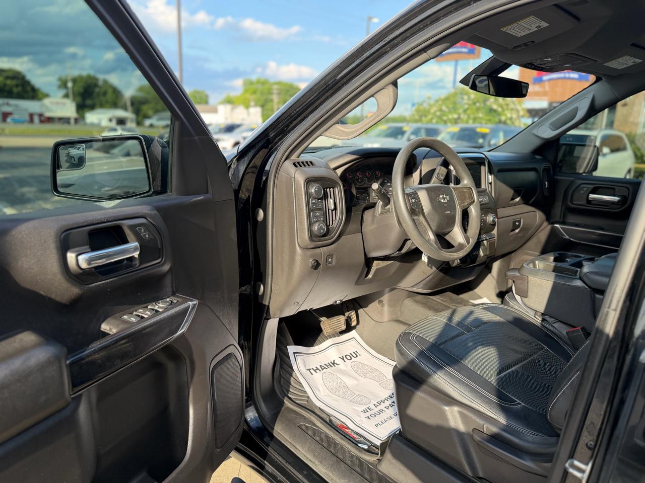 Chevrolet Silverado 1500 Custom Crew Cab 4WD LWB 2021