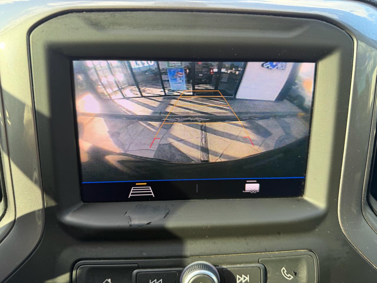 Chevrolet Silverado 1500 Custom Crew Cab 4WD LWB 2021