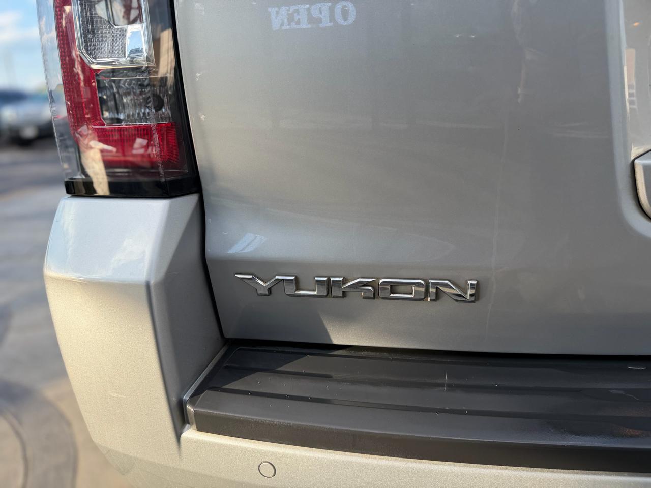GMC Yukon SLT 2WD 2016