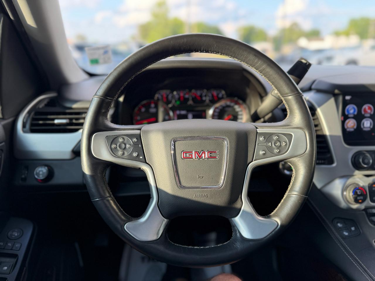 GMC Yukon SLT 2WD 2016