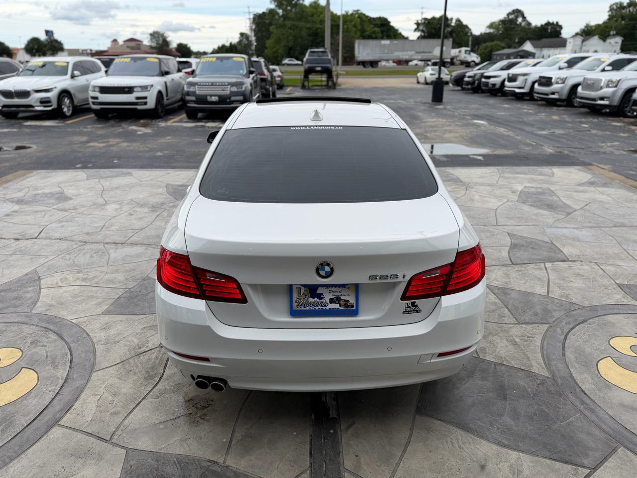 BMW 5-Series 528i 2015