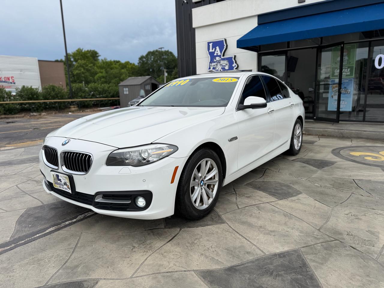 BMW 5-Series 528i 2015