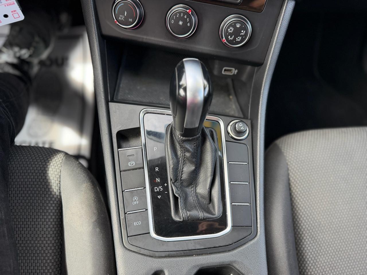Volkswagen Jetta 1.4T SE 8A 2019