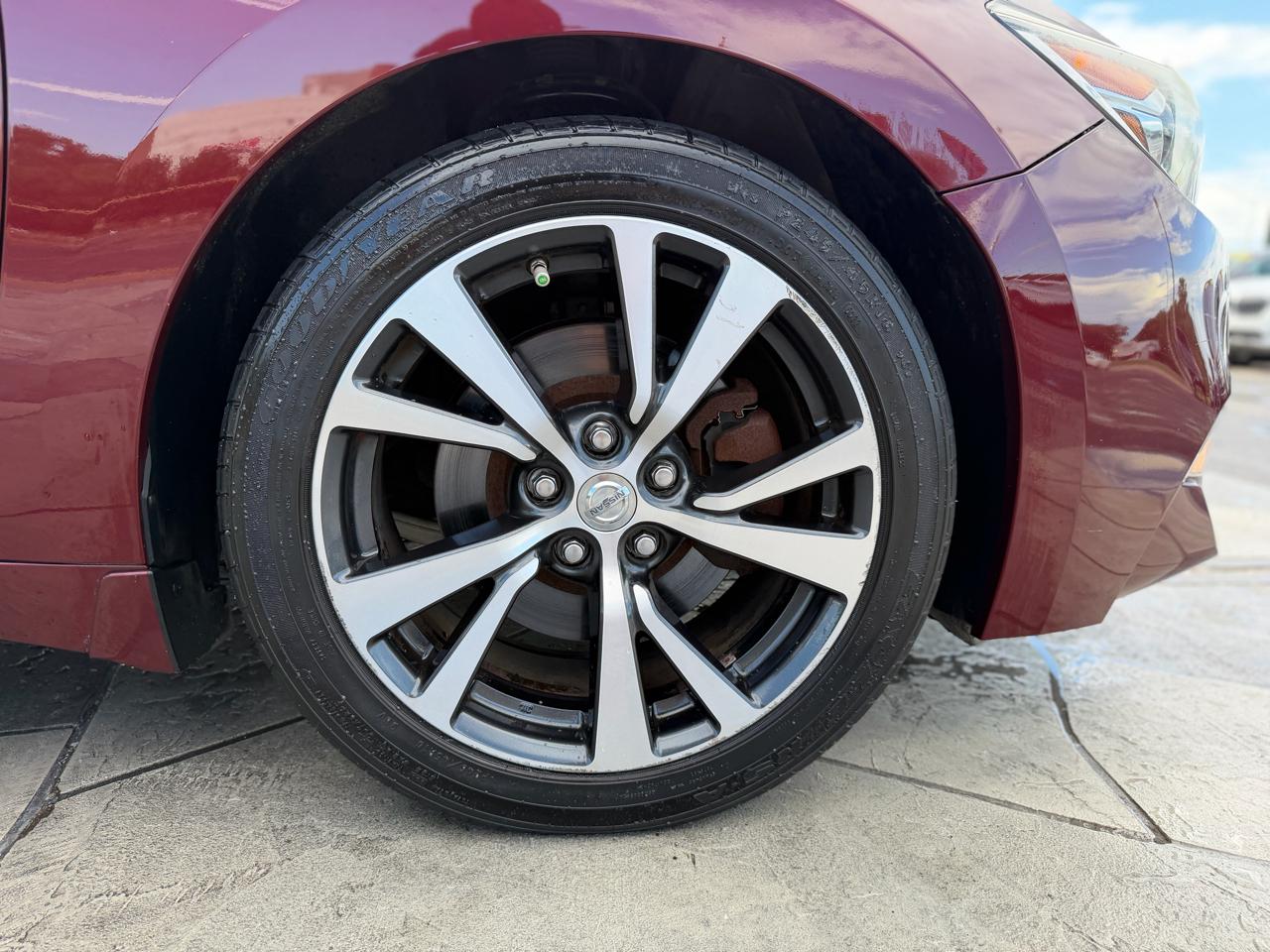 Nissan Maxima Platinum 3.5L 2017