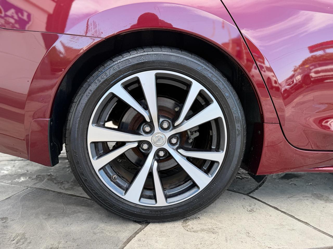 Nissan Maxima Platinum 3.5L 2017