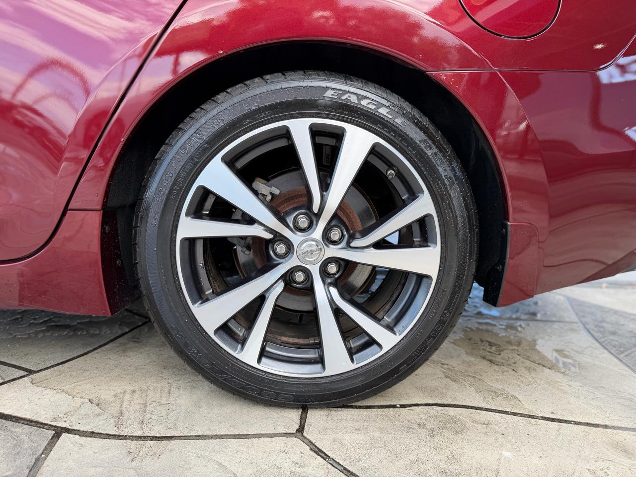 Nissan Maxima Platinum 3.5L 2017