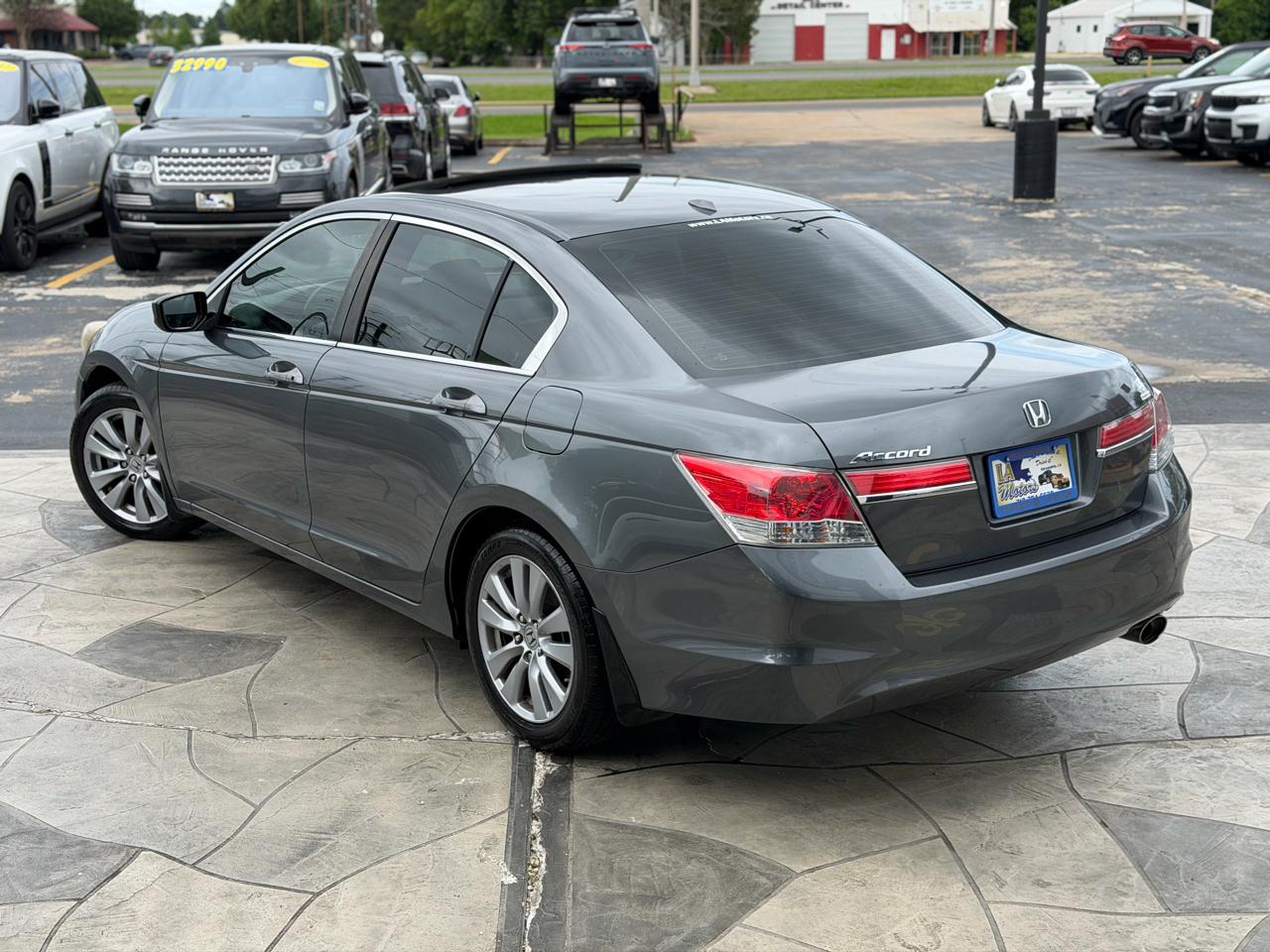 Honda Accord EX-L Sedan AT 2011