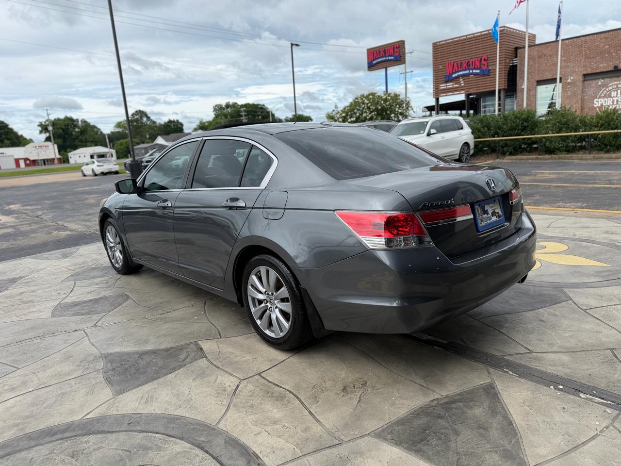 Honda Accord EX-L Sedan AT 2011