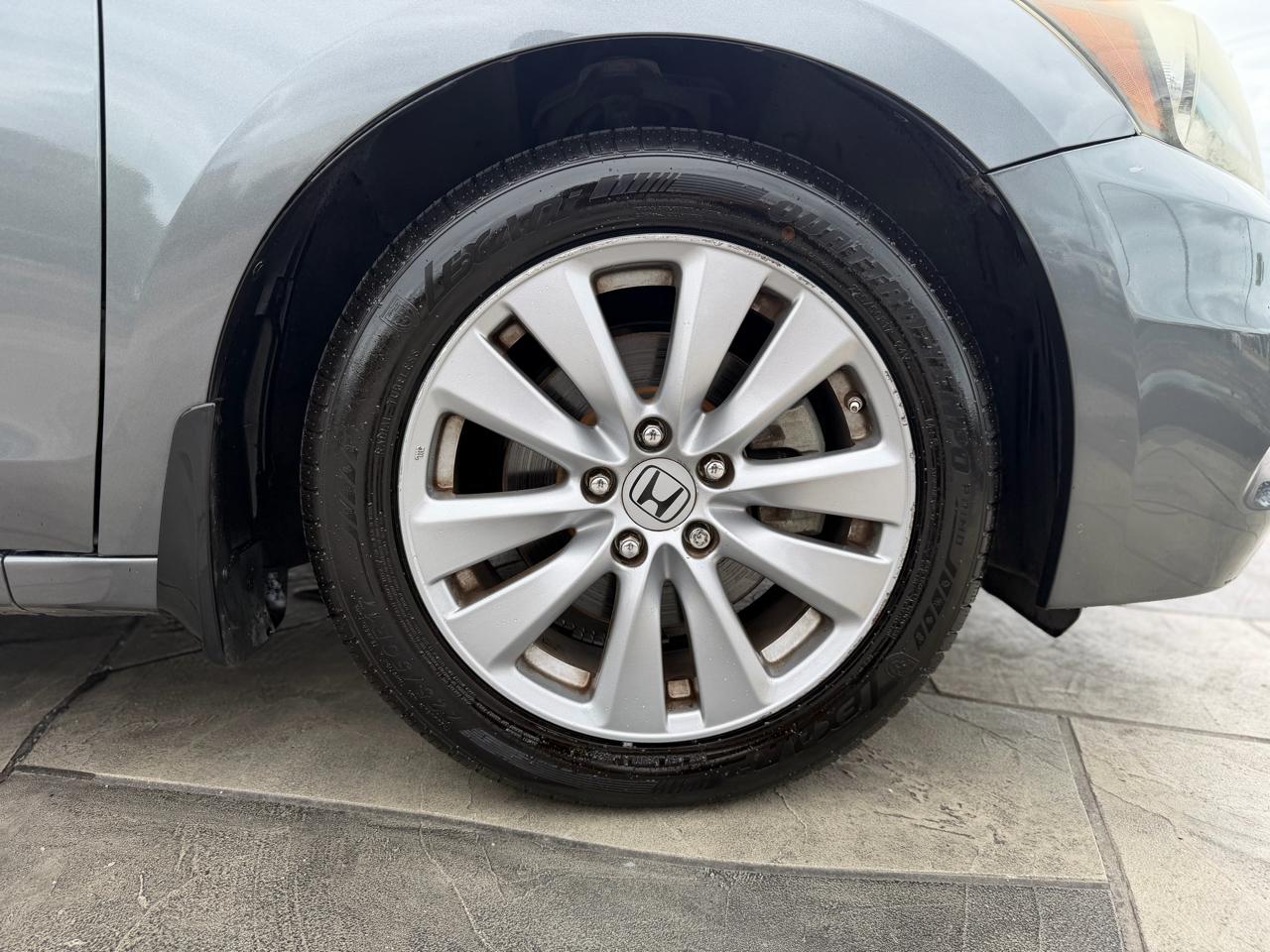 Honda Accord EX-L Sedan AT 2011