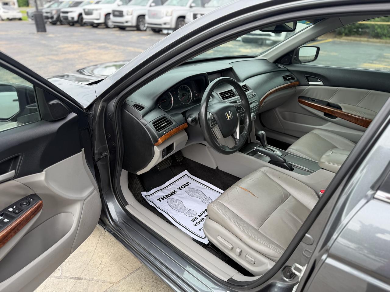 Honda Accord EX-L Sedan AT 2011