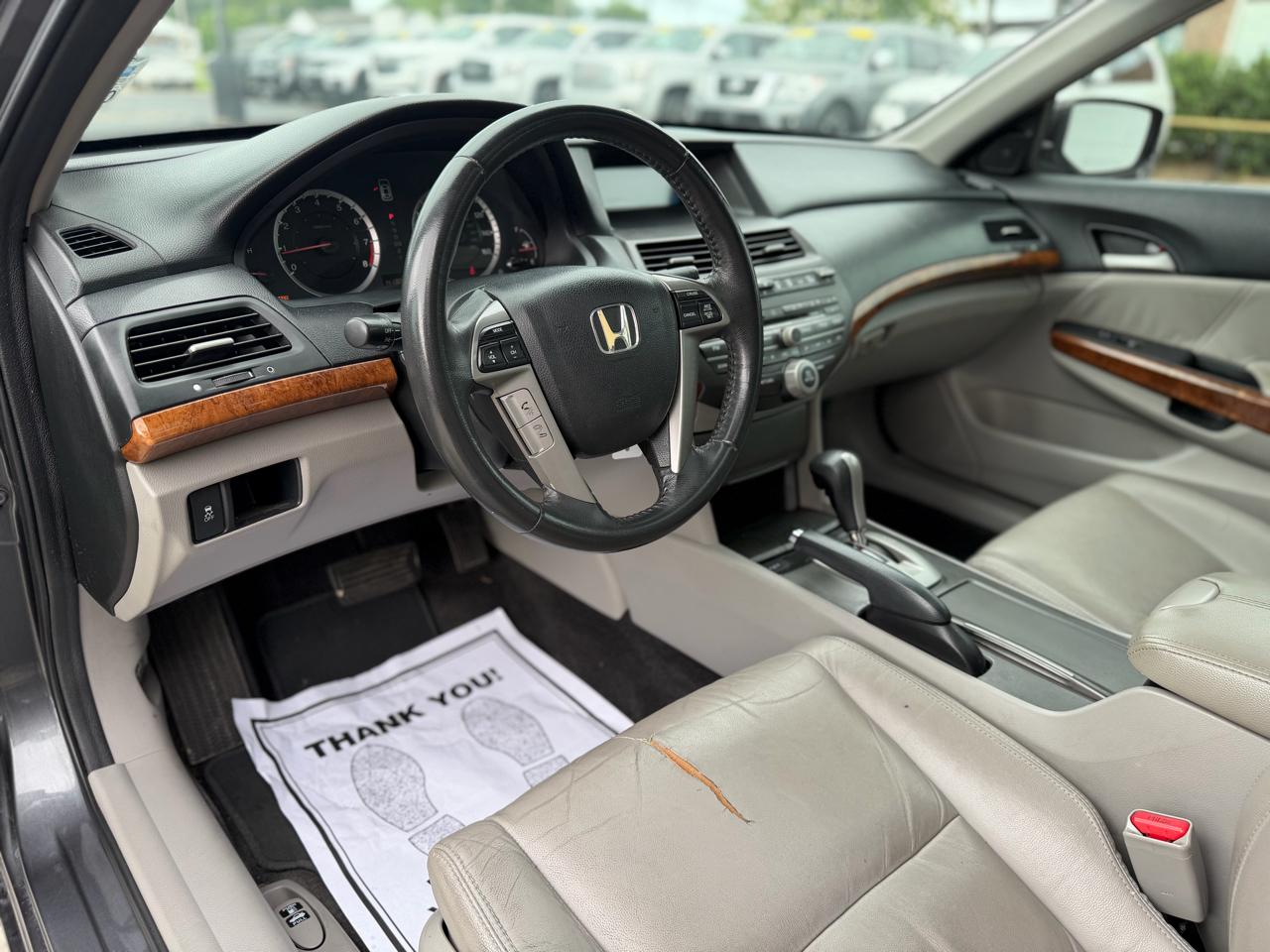 Honda Accord EX-L Sedan AT 2011