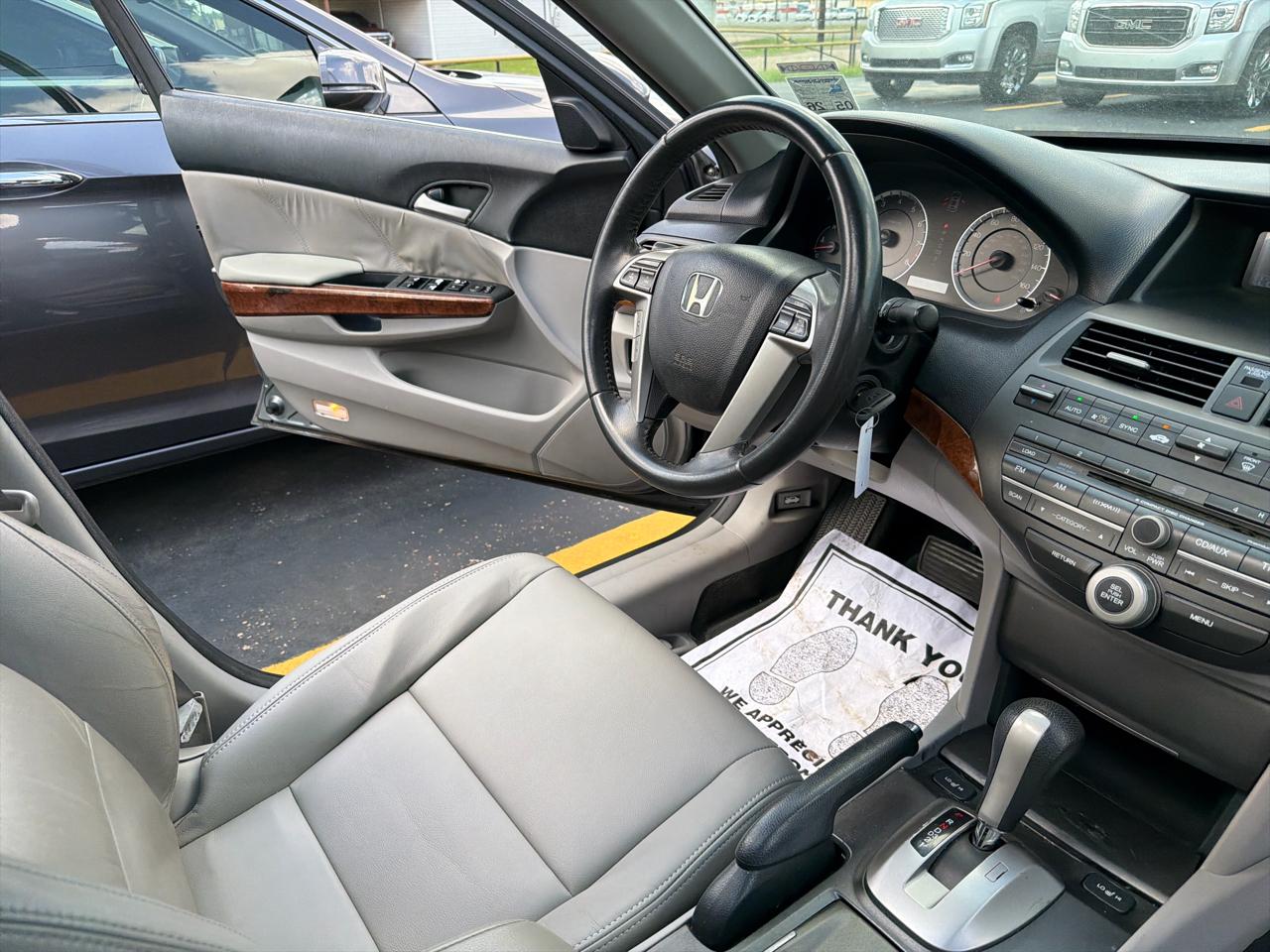 Honda Accord EX-L Sedan AT 2011
