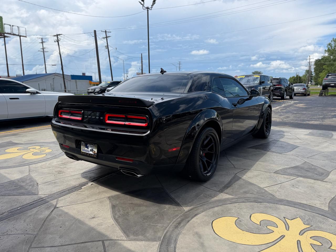 Dodge Challenger R/T Scat Pack Widebody RWD 2023