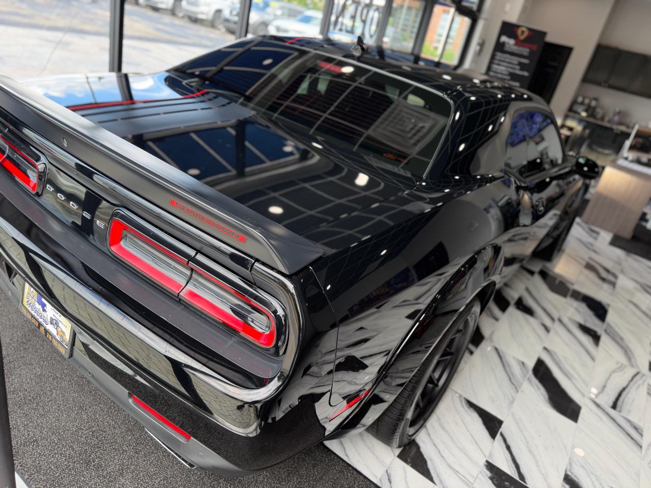 Dodge Challenger R/T Scat Pack Widebody RWD 2023