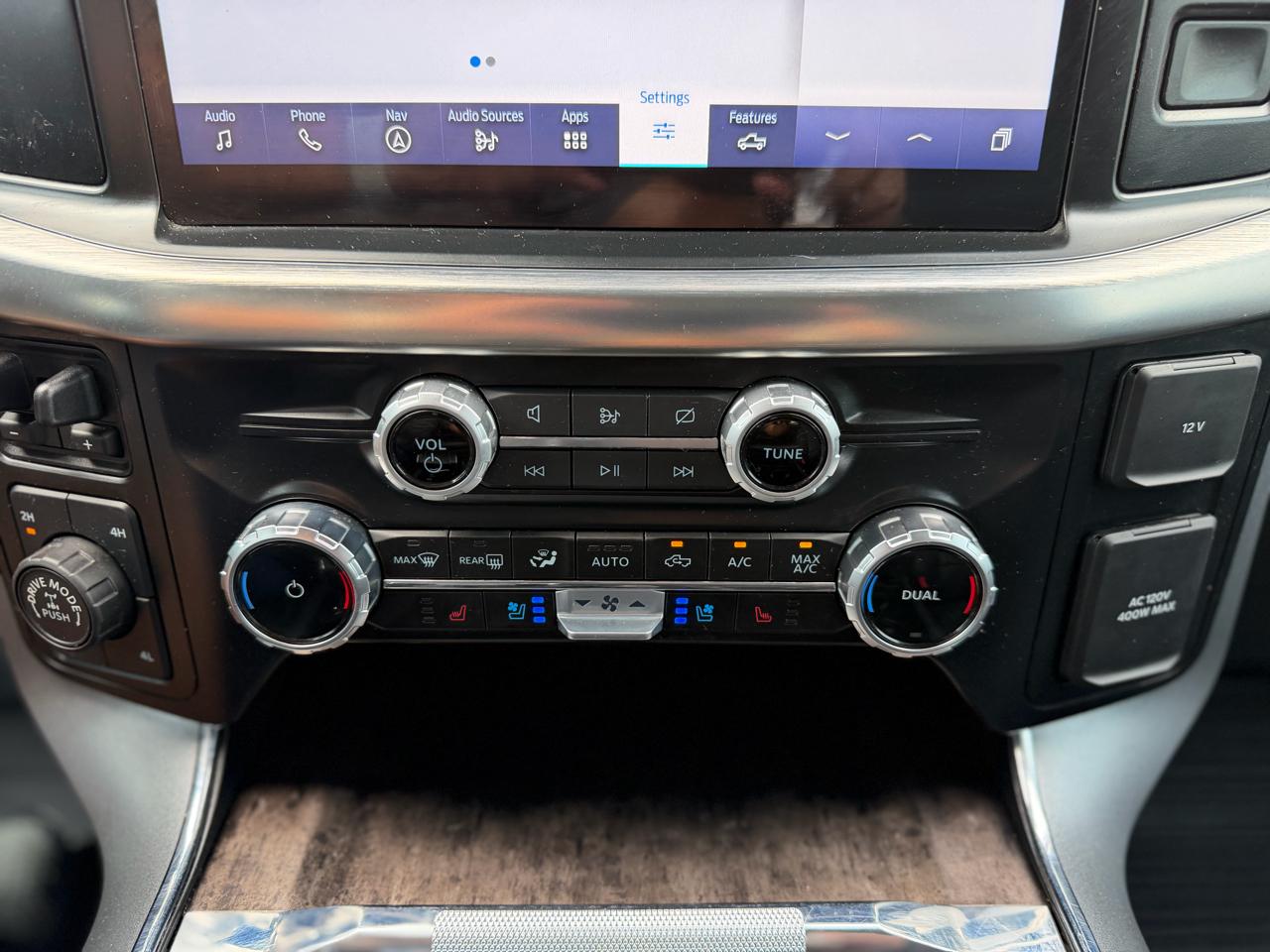 Ford F-150 Lariat 4WD SuperCrew 6.5' Box 2023