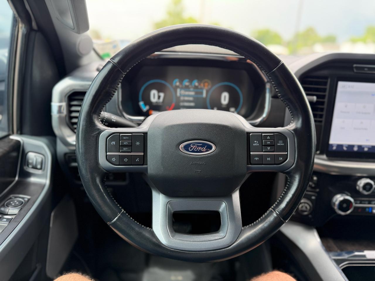 Ford F-150 Lariat 4WD SuperCrew 6.5' Box 2023