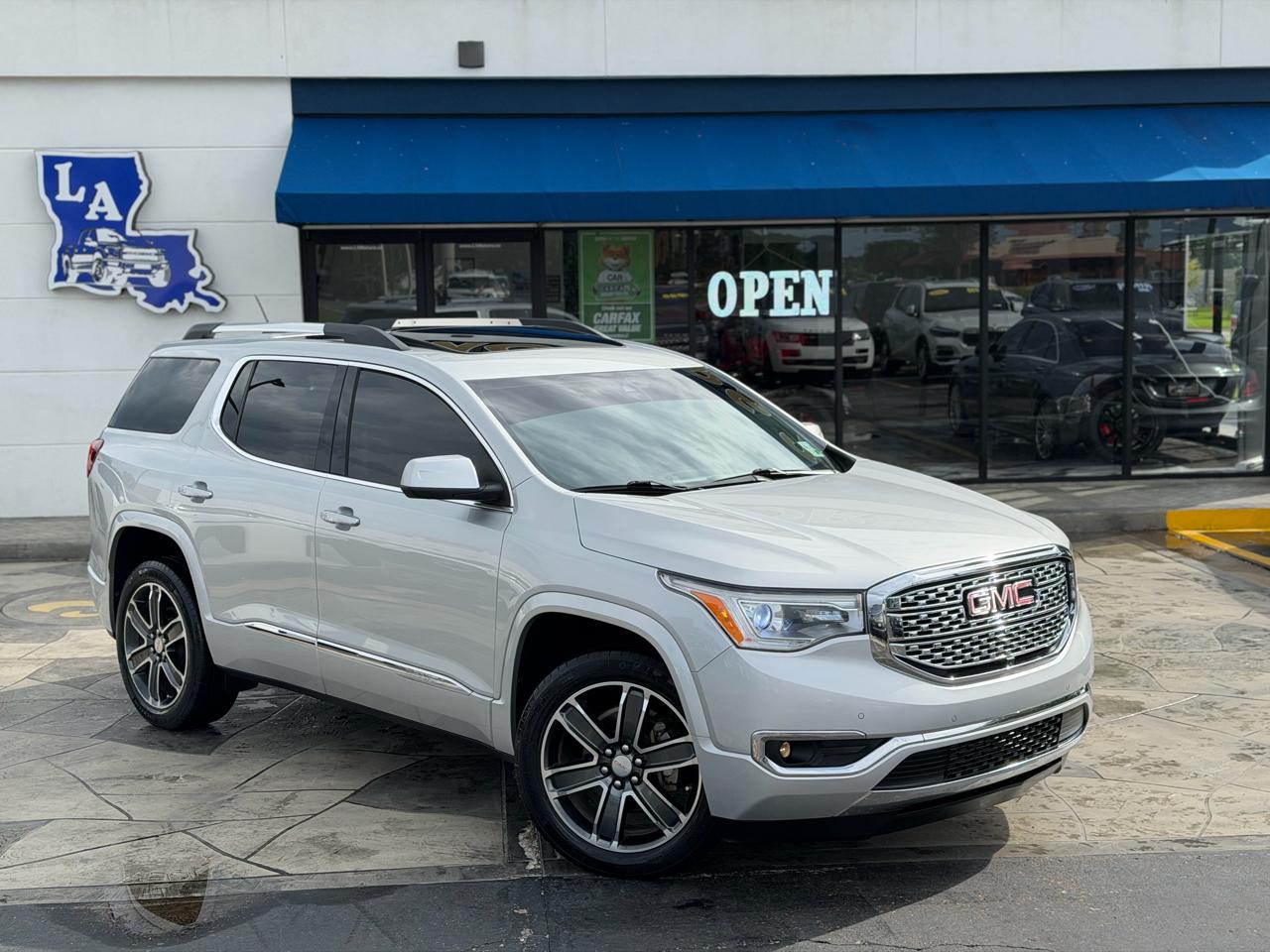 GMC Acadia Denali 2019