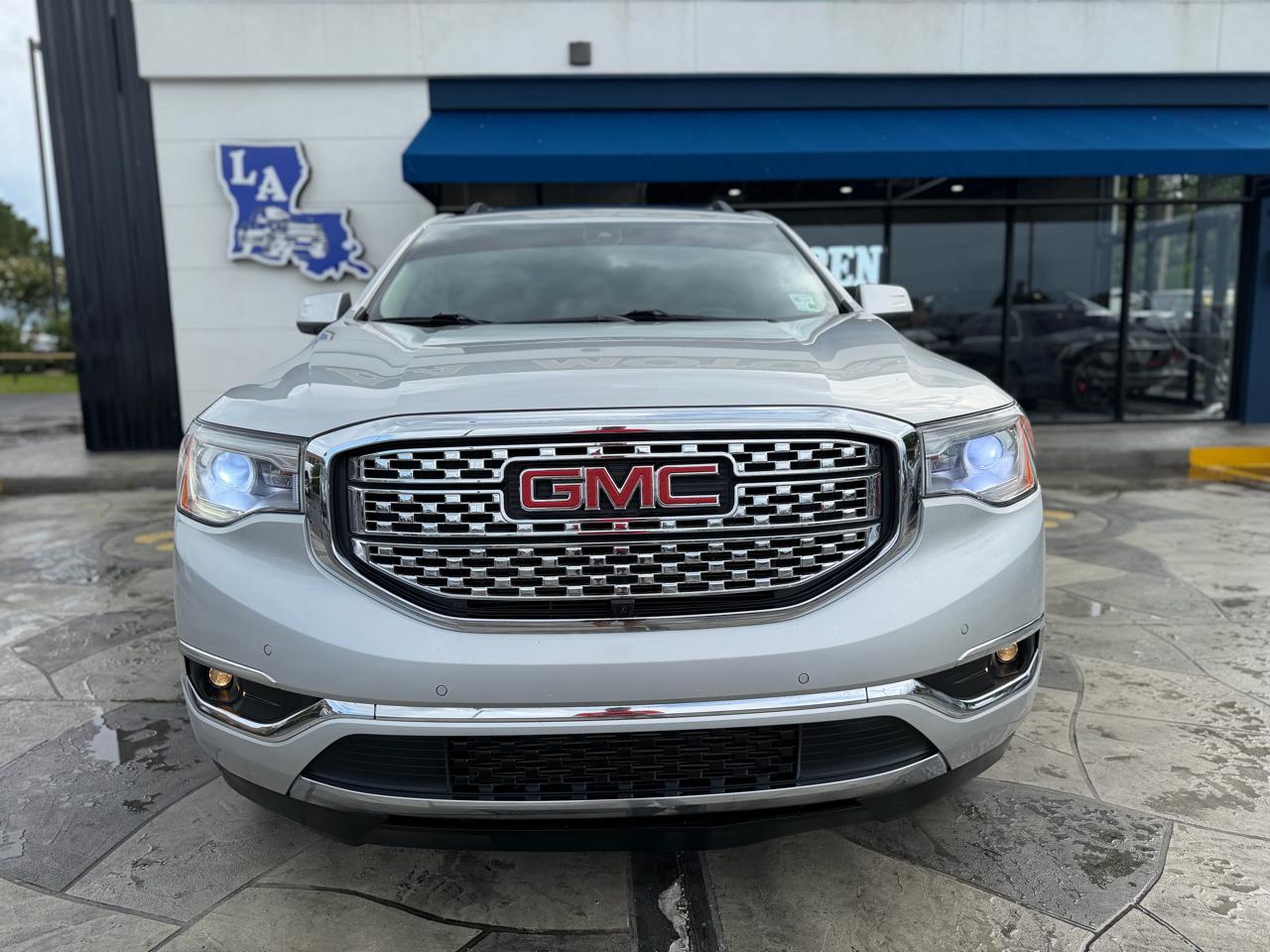GMC Acadia Denali 2019