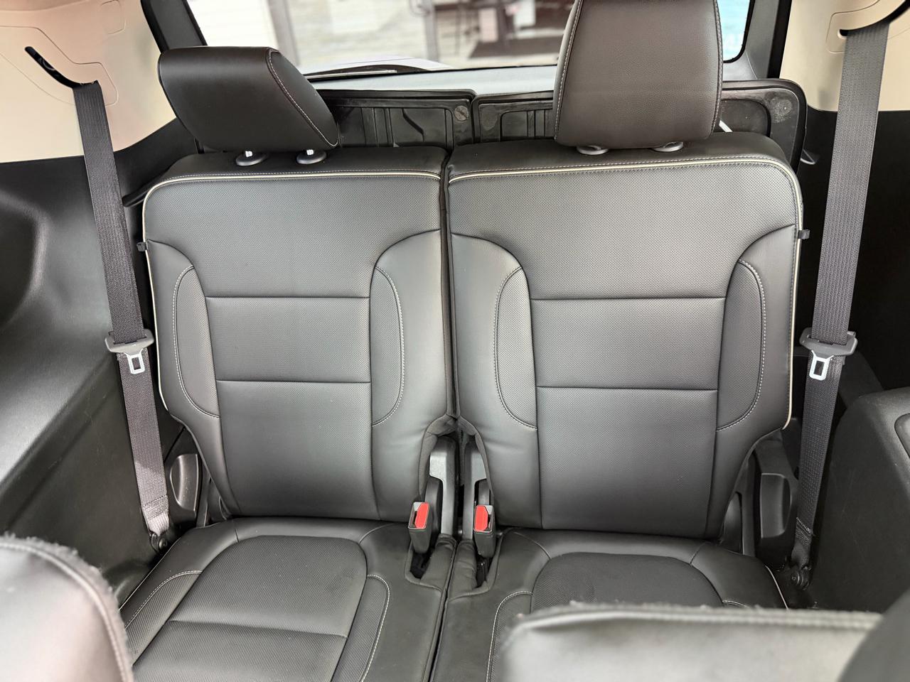 GMC Acadia Denali 2019