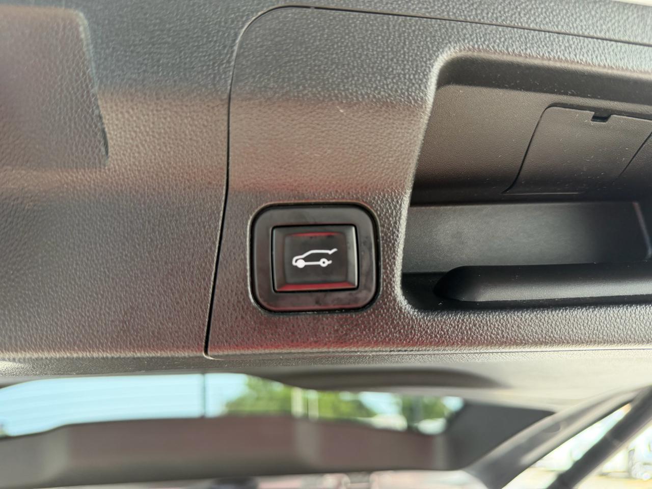 GMC Acadia Denali 2019