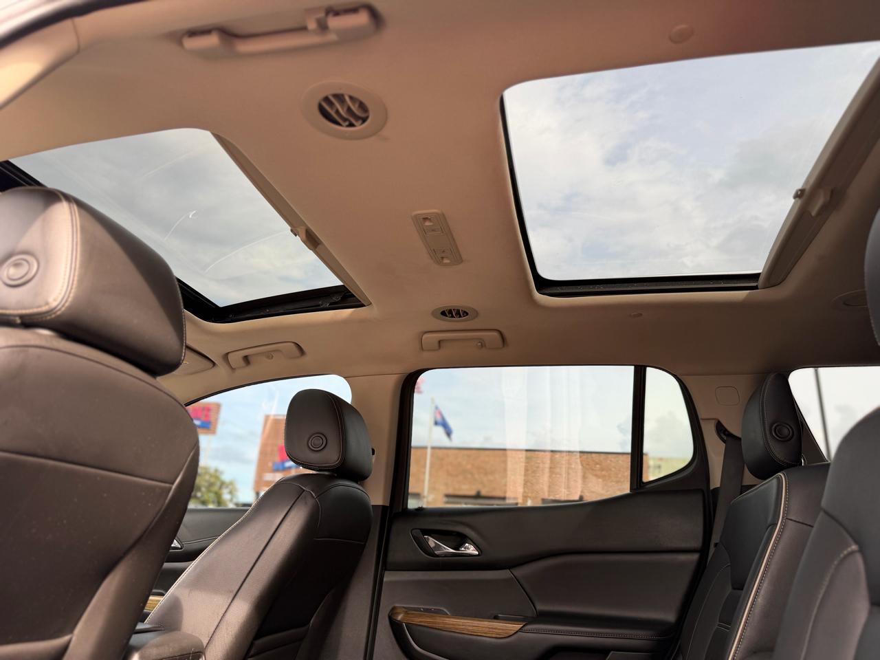 GMC Acadia Denali 2019