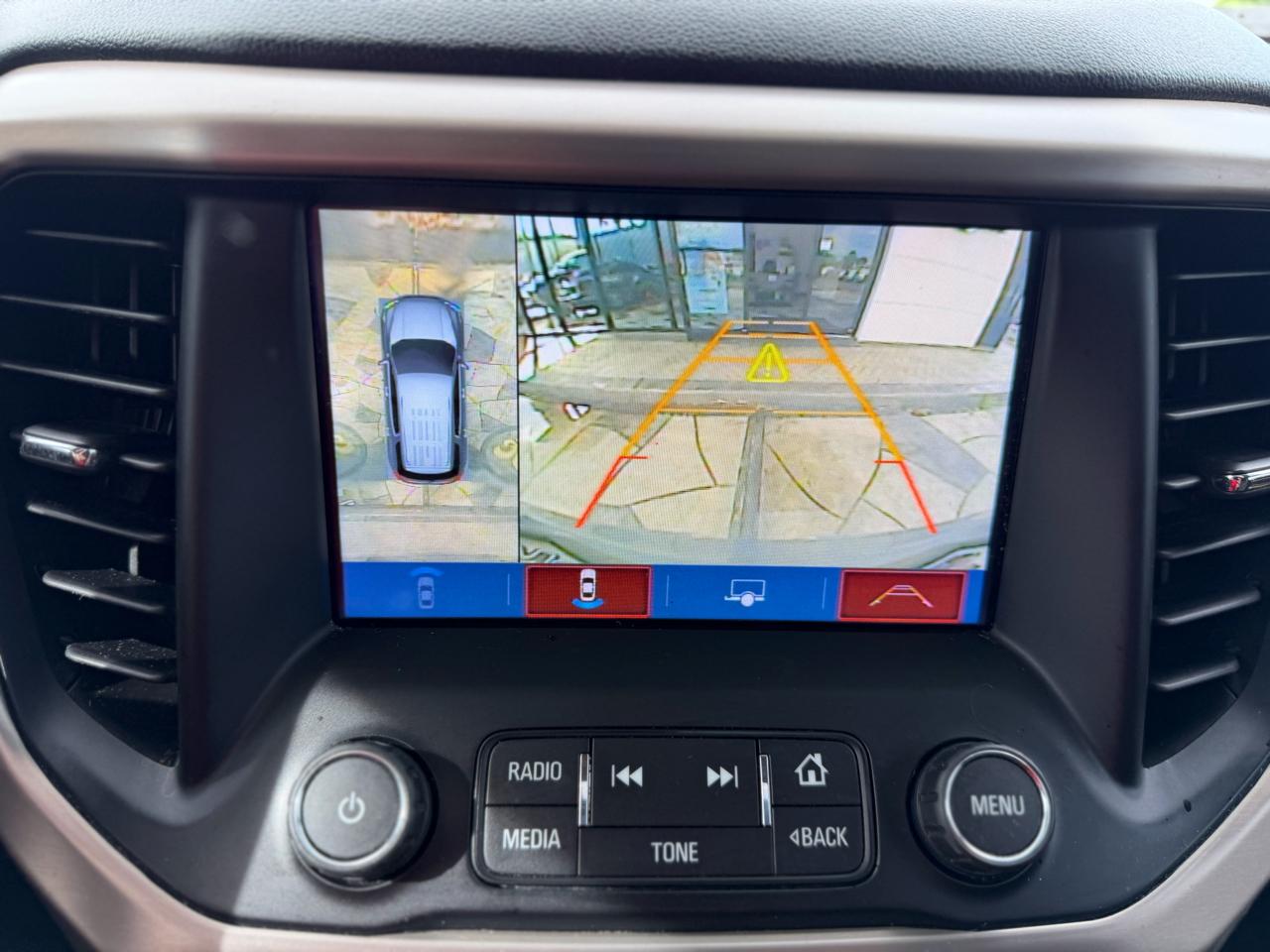 GMC Acadia Denali 2019