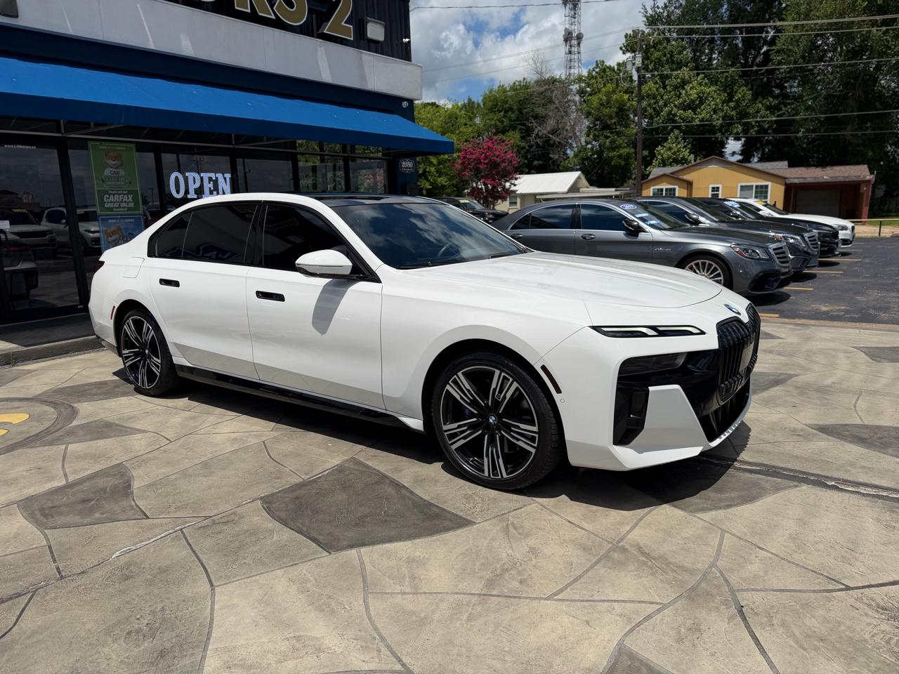 BMW 7-Series 740i 2023