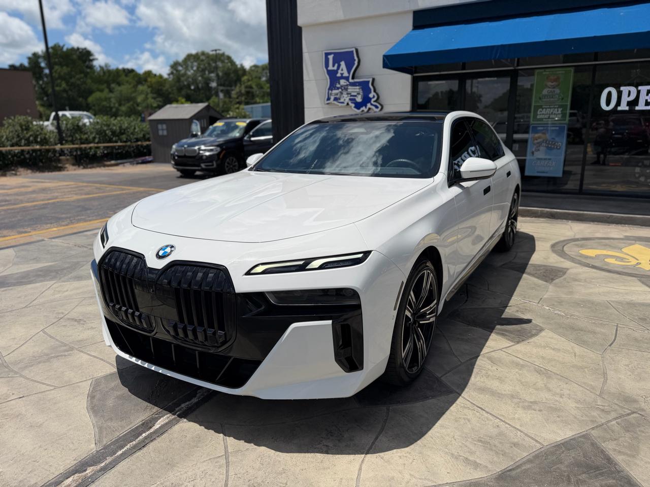 BMW 7-Series 740i 2023
