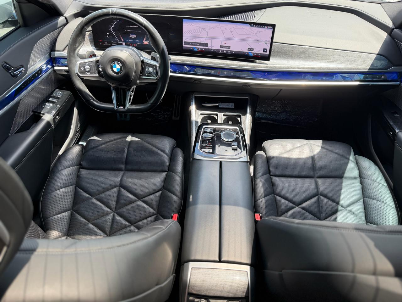 BMW 7-Series 740i 2023