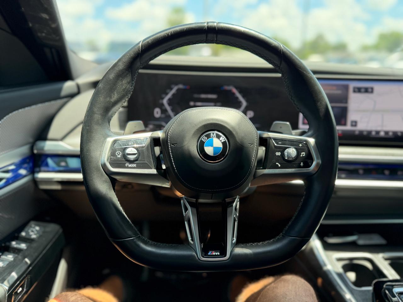 BMW 7-Series 740i 2023
