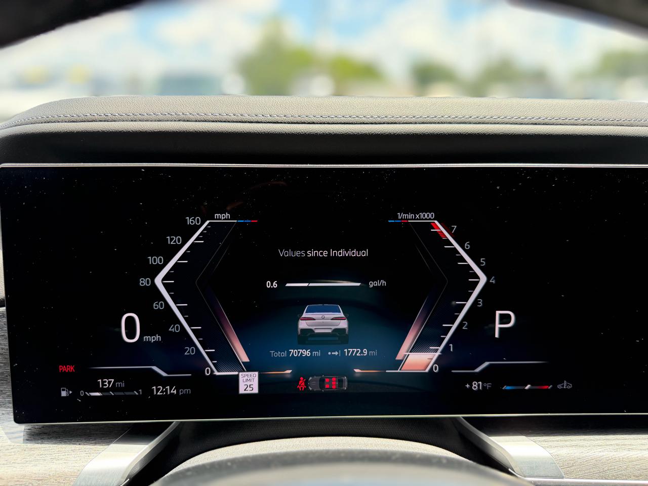 BMW 7-Series 740i 2023