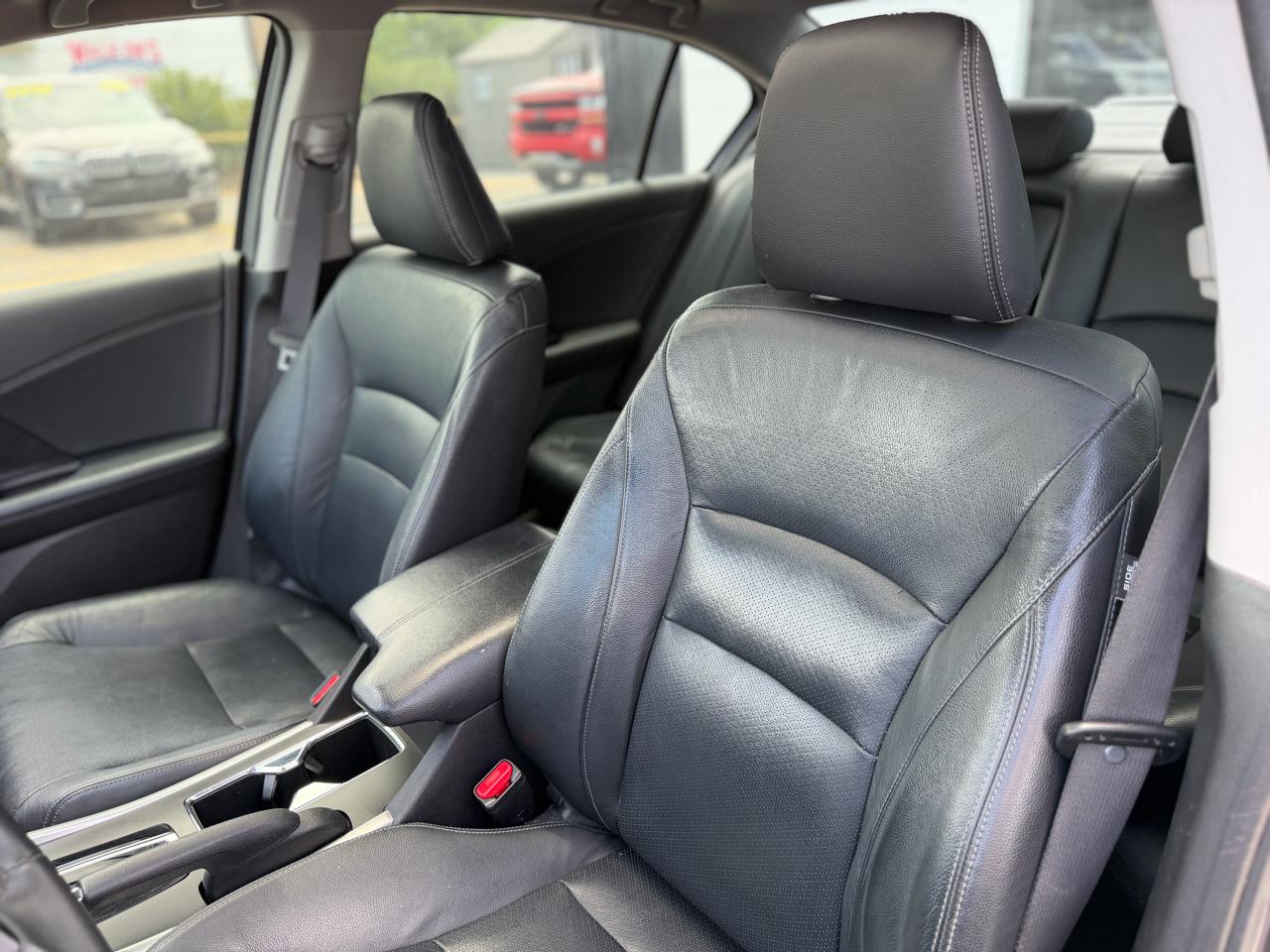 Honda Accord EX-L V6 Sedan AT 2015