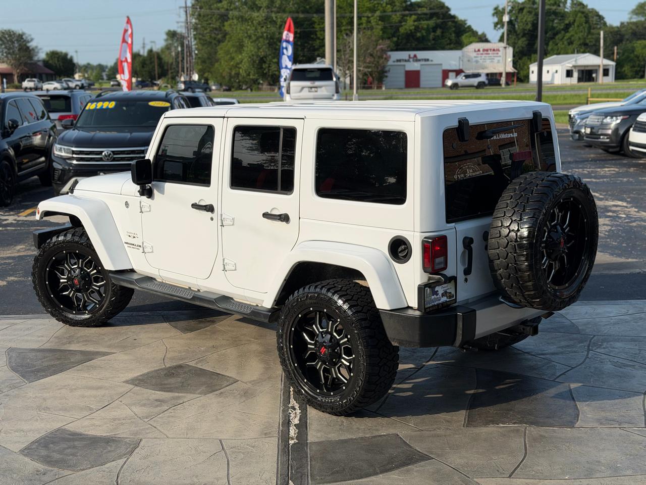 Jeep Wrangler Unlimited Sahara 4WD 2017