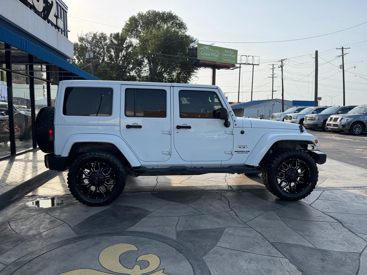 Jeep Wrangler Unlimited Sahara 4WD 2017