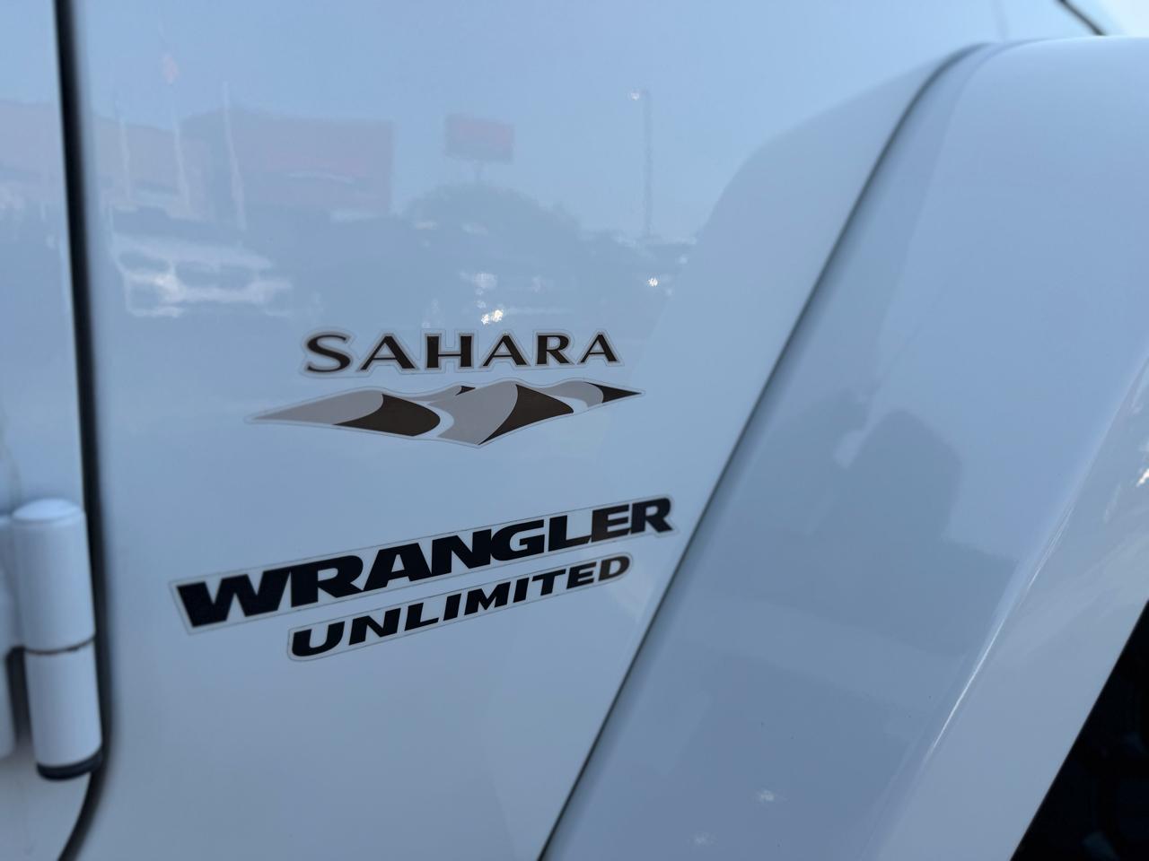 Jeep Wrangler Unlimited Sahara 4WD 2017