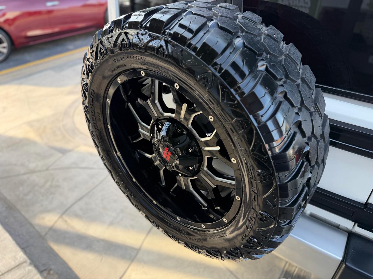 Jeep Wrangler Unlimited Sahara 4WD 2017