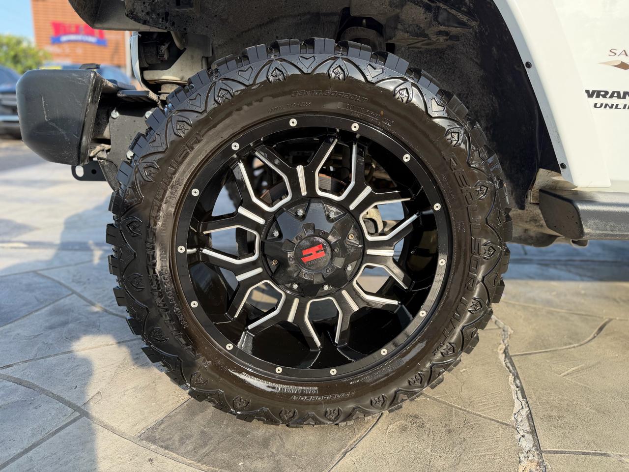 Jeep Wrangler Unlimited Sahara 4WD 2017