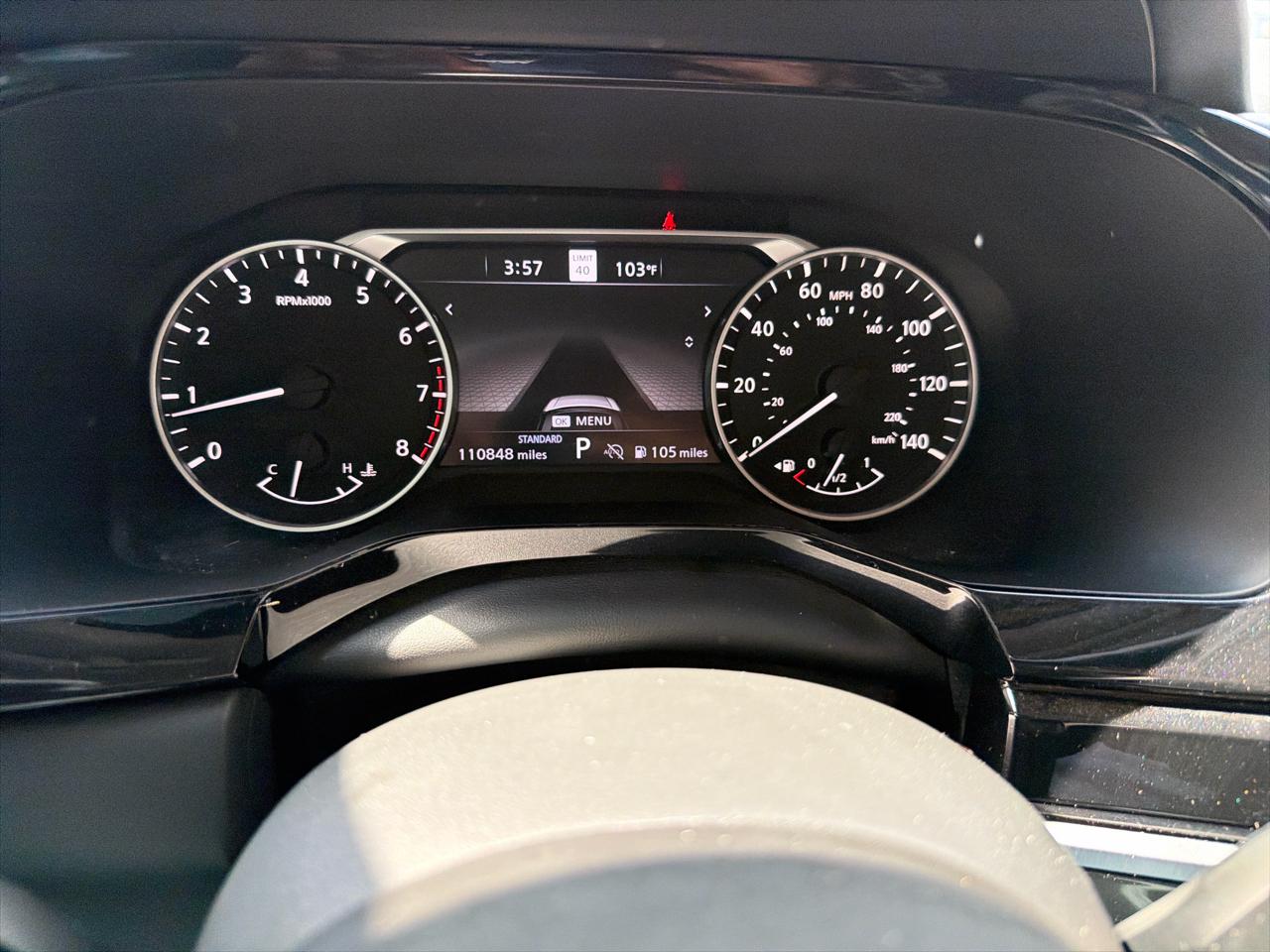 Nissan Pathfinder SL 2023